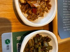 -呷佬·长沙手工米粉(金沙江路店)
