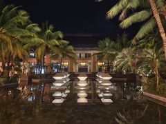 -海南清水湾莱佛士酒店