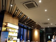 -星巴克臻选(莘庄仲盛店)