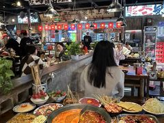 -萍姐火锅·公路夜市(武汉首店)