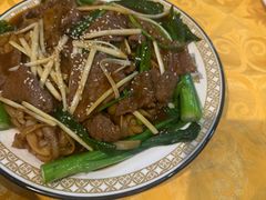 湿炒牛米粉-天宝食坊·啫啫煲大排档(西华路店)