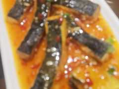 -东口码头·烧鸽子·鱼头泡饼·地方菜(金鹰悦城店)