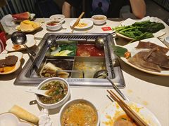 -海底捞火锅(玉桥商业广场店)