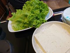 -英子补身汤(海兰路店)