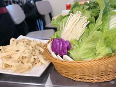 -陈大锅·岳阳鱼馆·地道岳阳菜(美食街店)