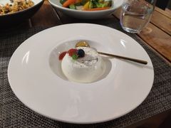 -MONICH牛排融合餐厅(和义大道购物中心店)