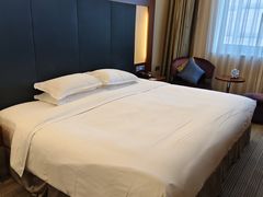 -上海浦东假日酒店