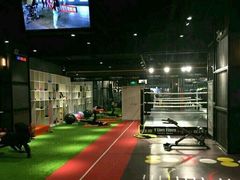 -VLines耀能运动24小时·月付制健身(京广桥店)