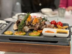 -耶里夏丽·丝路新疆菜·清真食品(徐汇南丹东路臻选店)
