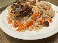 大块肉抓饭-新疆杭州疗养院·富春山庄