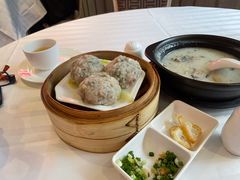 鯪魚球-港澳德兴火锅海鲜酒家(殷皇子店)