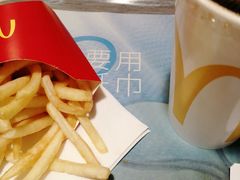 -麦当劳(军博店)