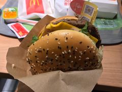 -麦当劳(百联西郊购物中心店)