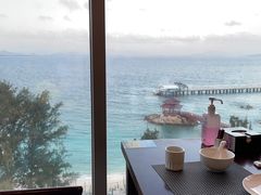 -蜈支洲岛珊瑚酒店临海阁中餐厅