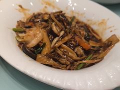 -添福来墨鱼饺子 · 海鲜东北菜(大连星海·黄浦路店)