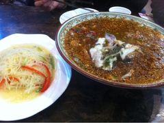 -莲花石酸菜鱼(海滨东路店)
