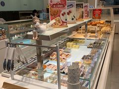 面包甜点陈列柜-MAKY米旗(紫薇田园店)