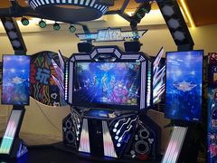 -爱玩嘉年华(江北一店)