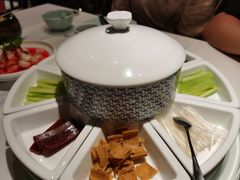-羲和雅苑•北京烤鸭(陆家嘴中心店)