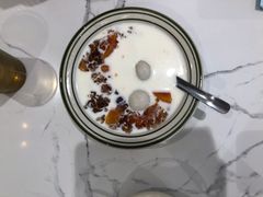 椰汁桃胶黑糯米-堂屋糖水店(愚园店)