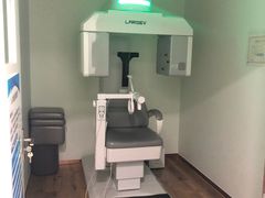 -Dr.Z dental仁康种植矫正中心