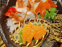 -肉魁屋·烧肉·烧鸟·酒场(高新店)