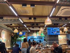 -云阿蛮云南生烫牛肉米线(奉贤路店)