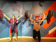 -曼谷杜莎夫人蜡像馆