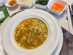 蟹黄鱼翅羹-粤秀餐厅(国货店)