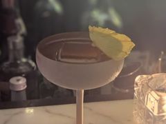 -LONG BAR 廊吧(外滩华尔道夫酒店)