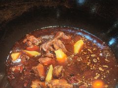 -袁小二大东北铁锅炖(吉祥村总部)