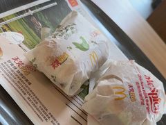 -麦当劳(荥阳店)