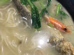 -十面欢腾·海鲜面·台式Bistro(长乐路店)