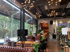 大堂-桉树林A coffee 森林餐厅(三圣乡店)