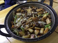 -老钟家烤羊排·敦伊阁清真餐厅胡羊焖饼