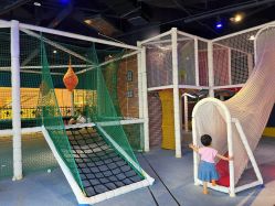 -幻贝家儿童乐园(苏州中心店)