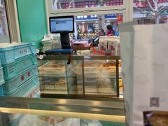-上海哈尔滨食品厂(汇联商厦店)