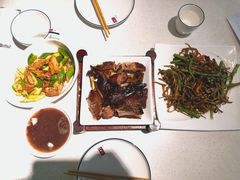 豆角茶树菇-闫府私房菜·百年鲁菜(恒隆店)