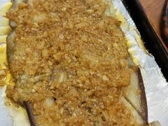 茄子-老东镇啤酒屋海鲜加工·蒸汽海鲜·海鲜烧烤(台东店)