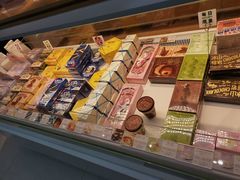 零售区-好利来(四季青店)