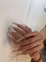 -LynLyn琳林美甲美睫