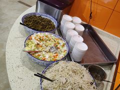 -闫家驴肉老店(华电一校店)