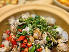 -彧玖食坊·川式砂锅酒馆(成山路店)