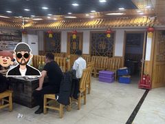 -屯老二农家铁锅炖·行业领军者(梅江店)