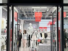 -首创奥特莱斯(西安店)