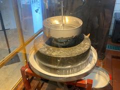 -呷佬·长沙手工米粉(金沙江路店)