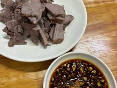 -何永光123鲜牛肉馆(1号店)