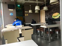 -华莱士·全鸡汉堡(沧源店)