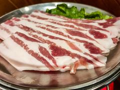 -青瓦炭韩潮烤肉(花园道店)