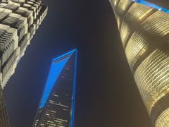 -陆家嘴空中步行连廊